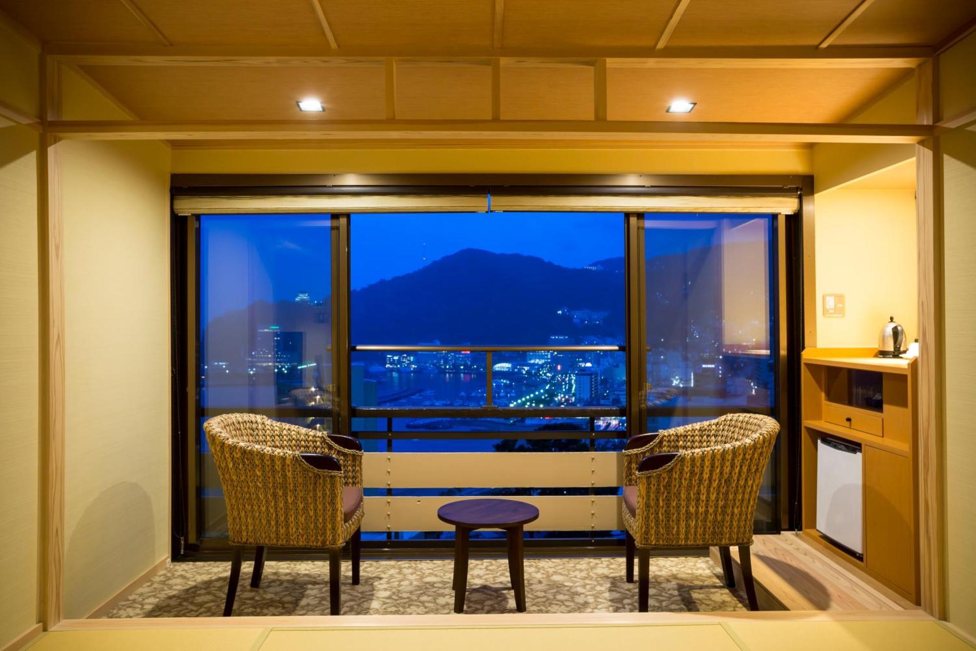 Hotel Yuyado Ichibanchi à Atami  Extérieur photo